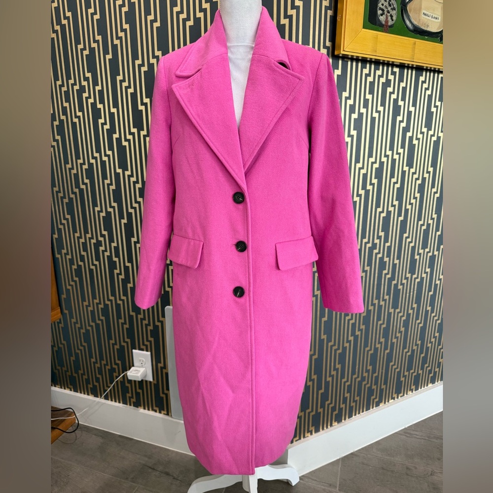 Elegant Pink Women's Coat